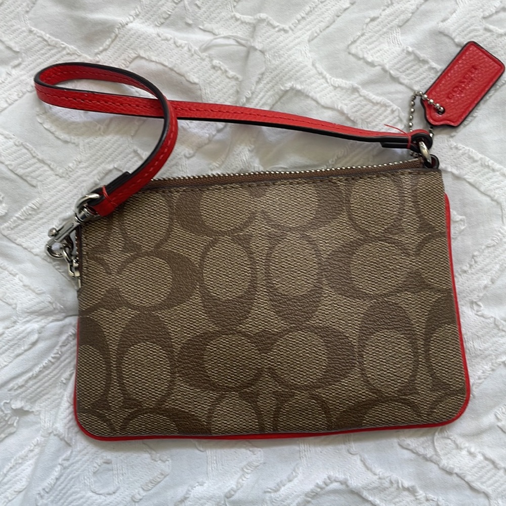 Coach wristlet - Picture 2 of 3